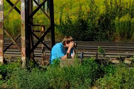 Tarnung ist das halbe Bild... Tobias macht sich - Bahnbilder. - tarnung-halbe-bild-tobias-macht-619873