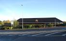 fast food restaurants, - via Daymix