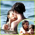 Sarah Hyland & Matt Prokop: Beach Besos | Matt Prokop, Sarah ...