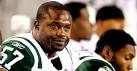 Jets give LB Bart Scott
