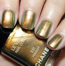 Smalto dorato Chanel Peridot 