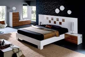 Wonderful Interior Antiquity Decorating Modern Bed Room Latest ...