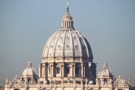 Die Kuppel Von St. Peter Dom Im Vatikan Lizenzfreie Fotos, Bilder ...