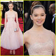 http://cdn03.cdn.justjared.com/wp-content/uploads/headlines/2011/02/hailee-steinfeld-2011-oscars.jpg