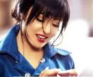 على أجساد نساء عاريات،