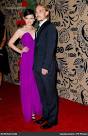 http://www.exposay.com/celebrity-photos/ginnifer-goodwin-and-joey-kern-hbo-post-emmy-feCUCR.jpg