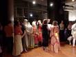 I went renaissance dancing. - via Daymix