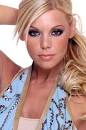Βάσια Λόη: Από playmate,