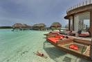 club-med-kani.jpg