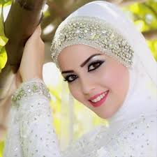 Too Much Fancy Beautiful Fancy Hijab for Brides with Bright Colors ...