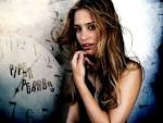Photo Gallery: <b>Piper Perabo</b>