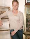 http://images.askmen.com/galleries/actress/elisabeth-shue/pictures/elisabeth-shue-picture-1.jpg