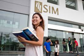 Gặp gỡ Đại diện Học viện Quản lý Singapore (SIM)