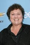 Dot Jones and Matthew Morrison Share A Kiss On Glee | Famecrawler