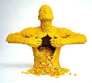 Yellow — Nathan Sawaya — The Art of the Brick