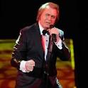 ENGELBERT HUMPERDINCK {copyright: ENGELBERT HUMPERDINCK ...
