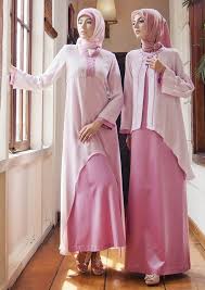 Model Gaun Pesta Muslimah Yang Elegan dan