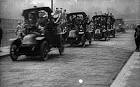IMCDb.org: 1905 Renault 8CV Landaulet 'Taxi de la Marne' [Type AG ...