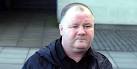 Wayne Rooney's dad - Thomas