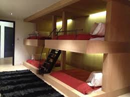 Pretty sweet queen bunk bed idea. Modern and save a lot of floor ...