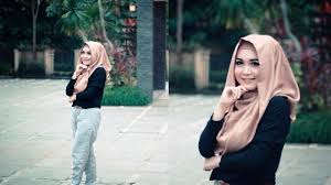 Senang Busana Hijab Yang Simple - Banjarmasin Post