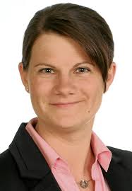 Die zweite Bewerbung ist eingegangen: Annette Bauer kandidiert für die Nachfolge von Bürgermeister Holger Dembek in Grafenberg. - nzwz-21374196_1411_onlineBild