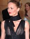 VANESSA PARADIS Video, Pictures, Music - AskMen