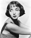 http://images2.fanpop.com/images/photos/5800000/Carolyn-Jones-carolyn-jones-5864643-325-400.jpg