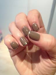 Résultat de recherche d'images pour "manucure et les pantalons"