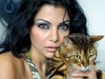 I love eclairs !: Haifa Wehbe