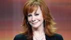 REBA MCENTIRE - Biography - Singer - Biography.