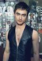 http://www.details.com/images/celebrities-entertainment/cover-stars/200707/CELEBRITIES_daniel_radcliffeV.jpg