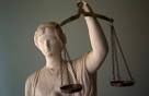 U.S. citizen pleads guilty to insulting Thai royals