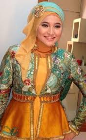 16 Contoh Model Hijab Terbaru Nan Cantik untuk Pesta
