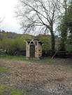 To use this loo there's room - via Daymix