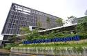 Singapore Policeman shot at Khoo Teck Puat Hospital but treated at.