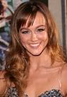 http://cdn.blogs.sheknows.com/celebsalon.sheknows.com//2010/08/sharni-vinson-hair.jpg