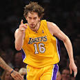 PAU GASOL Gets Burned Playing 'Doggy Paddle' Defense [Animated GIF]