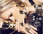 http://www.uniqlifestyle.com/2011/wp-content/uploads/fashion-jewelry-editorial-vogue-paris-bijoux-1-775x1024.jpg