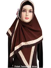 Kerudung Segitiga Kaos Layer Warna � BRG5127 | Model Baju Gamis ...