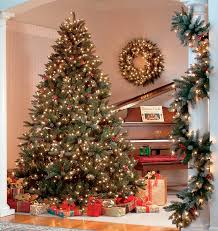 مجموعة صور لأجمل ـشجرة عيد الميلاد - صفحة 5 Images?q=tbn:ANd9GcSBtF62g8kPBSV19E4ocaaWTf0OGa2lKgGWt5_eKbj9ChBksprL