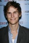 http://www.teenidols4you.com/blink/Actors/rhys_wakefield/rhys_wakefield_1298509679.jpg