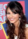 victoria justice Biography