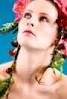 Giovane donna con grandi fiori i capelli stock photography - 3322204-giovane-donna-con-grandi-fiori-i-capelli
