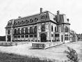 Belcourt Castle - Wikipedia, the free encyclopedia
