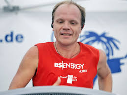 Robert Wimmer: Weltrekord auf dem Laufband - Meldungen - Marathon - 270608_pc24jt_Robert_04_080629114926Kzb