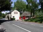 Godmanstone, Smith's Arms. Former pub with thatched roof, claiming to be - via Daymix