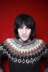 Noely in a jumper - NOEL FIELDING Photo (36385929) - Fanpop
