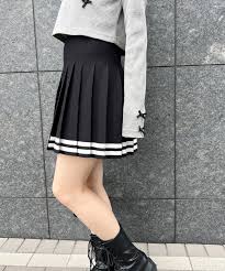 スカートライン|全132色白・黒16プリーツスカート（ライン入）｜ここみねっと。のコスプレ衣装