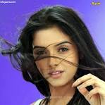 நடிகை அசின்